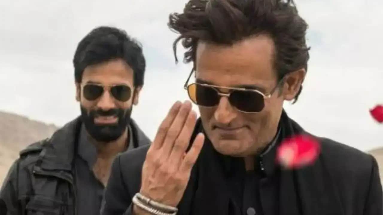 akshaye khanna dhurandhar entry song fa9la meaning viral bahraini rap