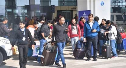 Kanpur Indigos Mumbai flight cancelled again Bengaluru and Delhi flights on time dog entered airport premises