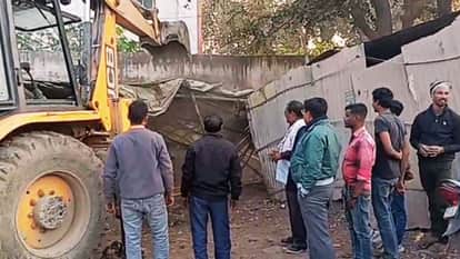 Bulldozers demolish 16 meat and chicken shops officials seize equipment and tools in chandauli