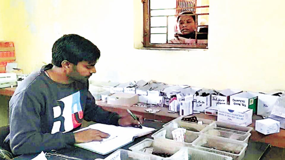 Peon and Staff Nurse Dispensing Medicines at Lawar PHC; No Pharmacist, No Lady Doctor for 3 Years