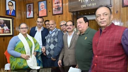 Lucknow: Sindhi community meets Mayor, demands electric crematorium be operational; assurances received