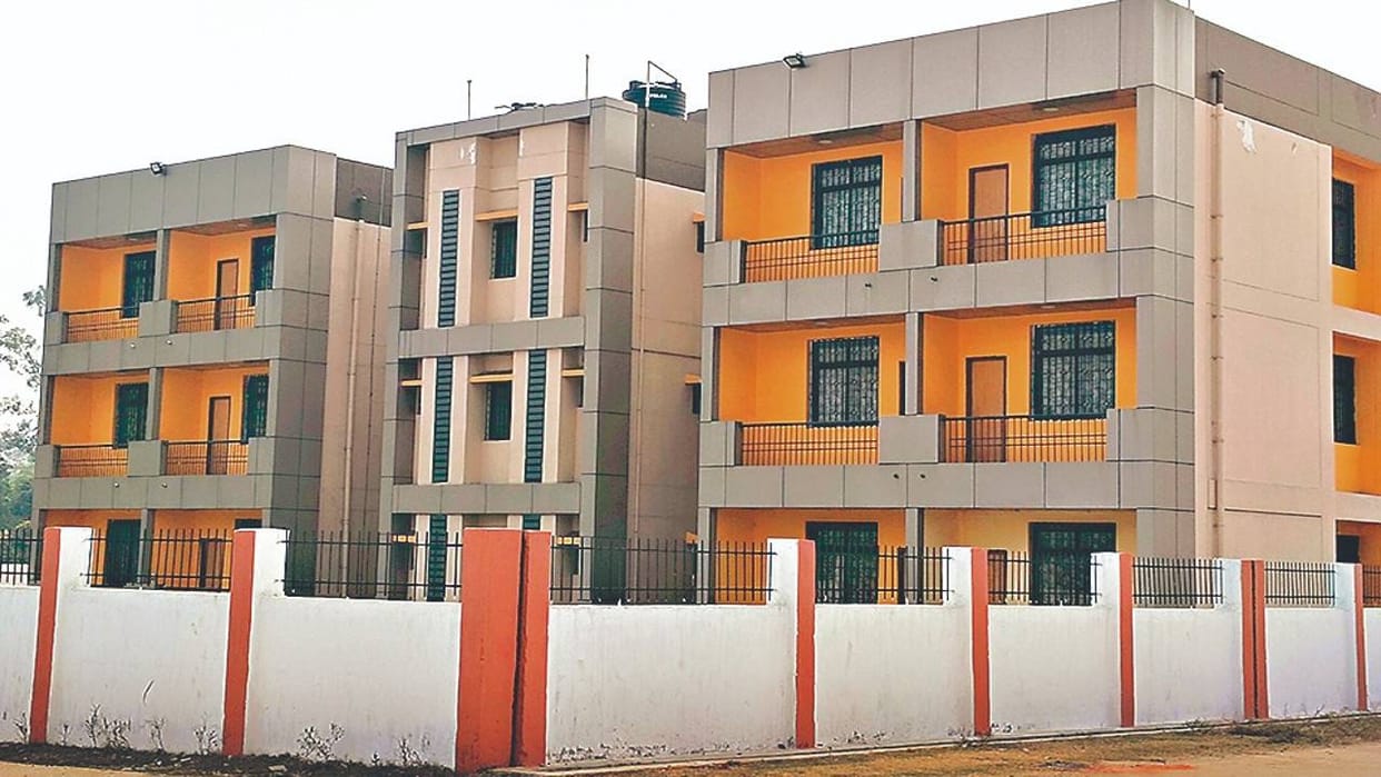 UP: Hostel facilities for working women to open soon in 8 cities, with food and accommodation; learn how