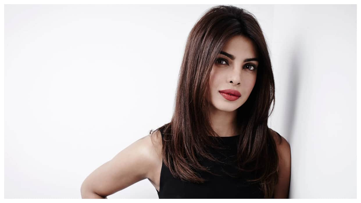 Priyanka Chopra Act With Hollywood Actor Orlando Bloom In survival thriller Movie Reset