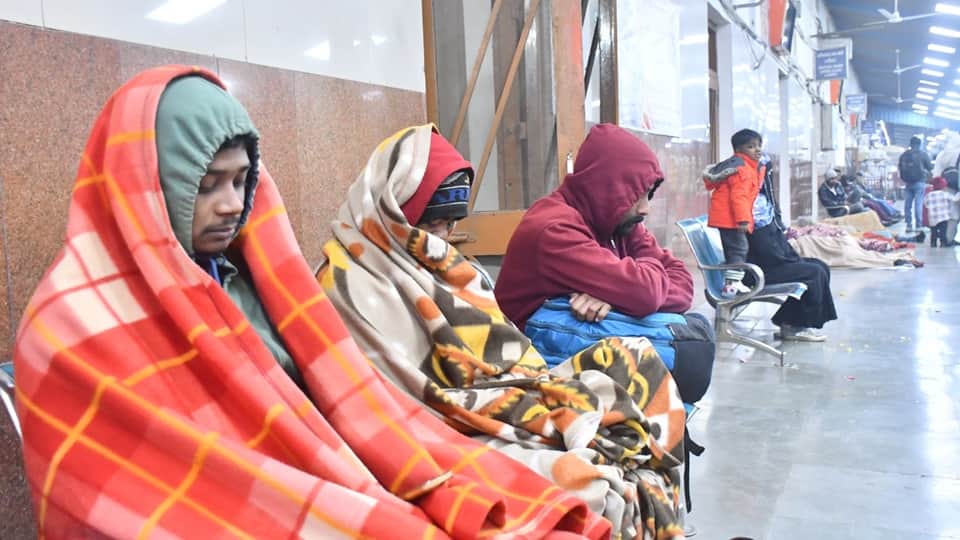 Moradabad experienced weather as cold as Nainital and Haridwar; routes of four trains were changed