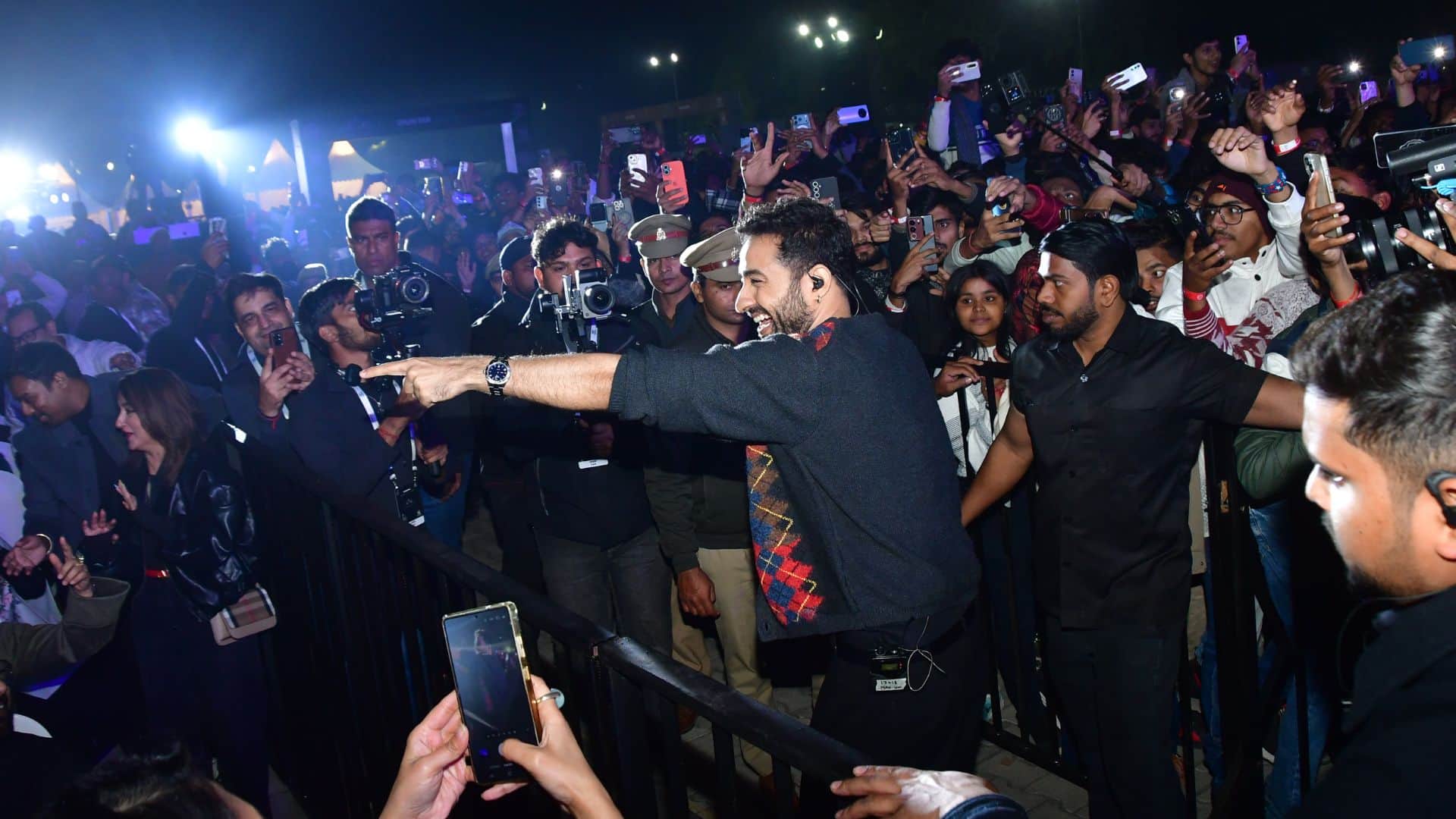Japanese drums played in Kashi Youth danced at Namo Ghat evening of music and culture