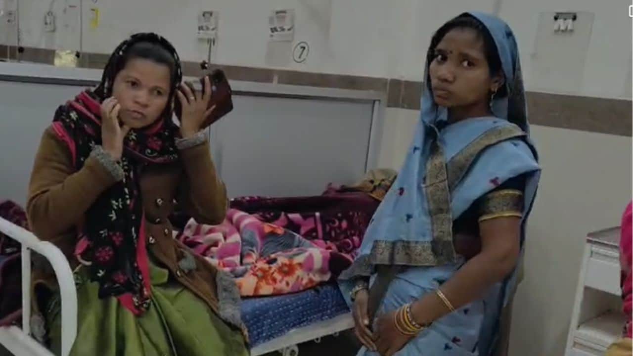 अस्पताल में परिजन