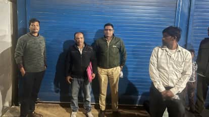 250 quintals of paddy seized from two places in Bhatapara and warehouse sealed