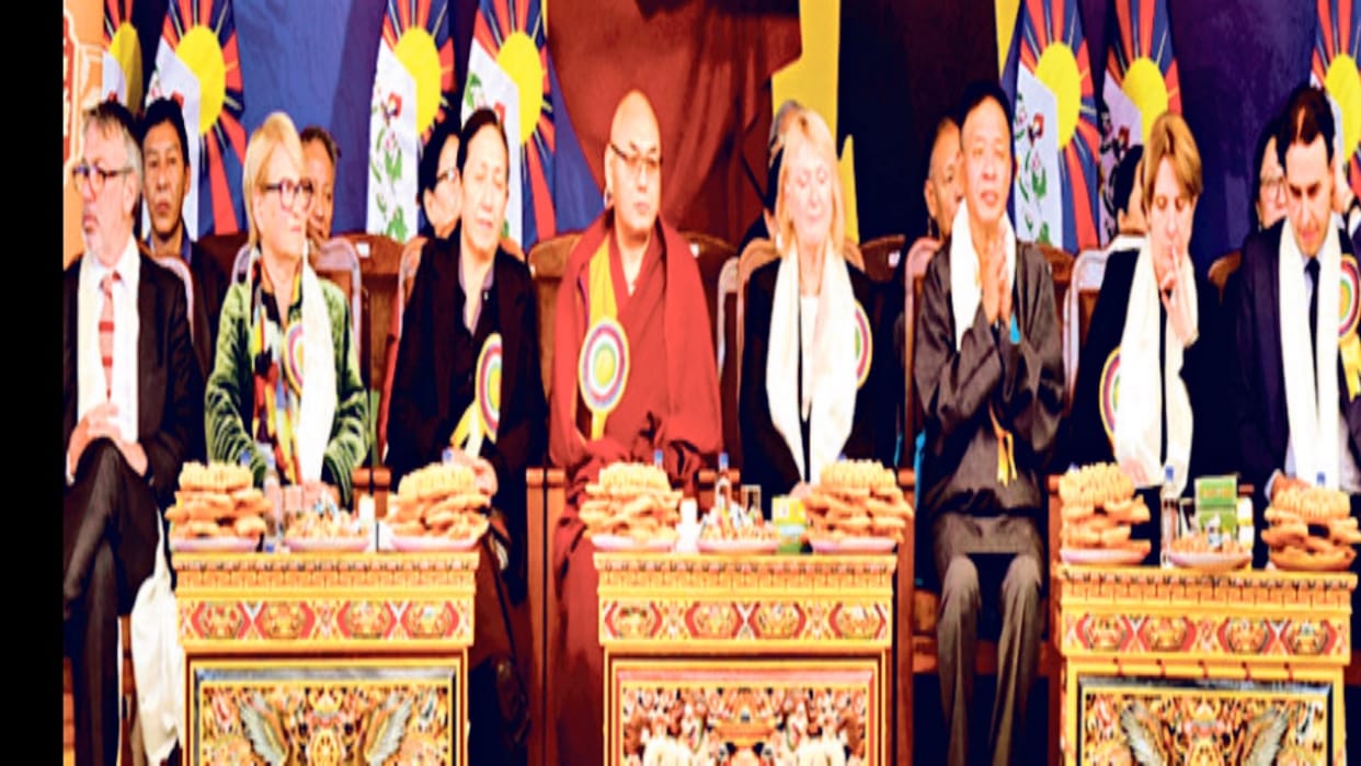 Dharamshala: Chilean MP says China should start unconditional dialogue with Dalai Lama's representatives.