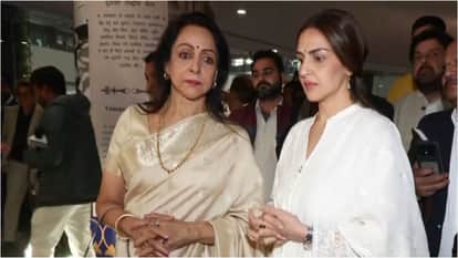 Hema Malini gets emotional in late actor Dharmendra Prayer Meet Held In delhi