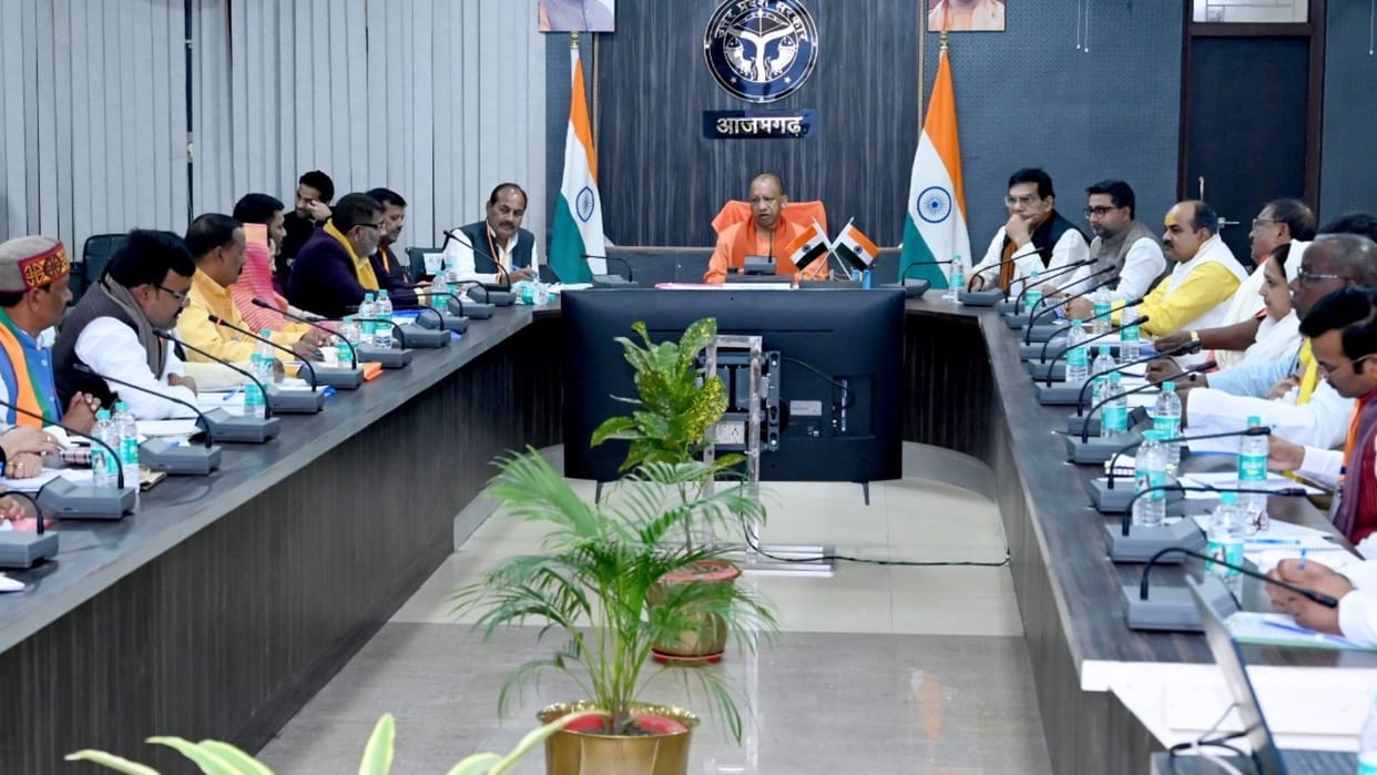 CM Yogi Adityanath meeting with party workers in Azamgarh instructed work diligently on SIR