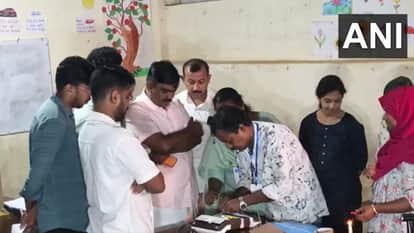 Kerala local body second phase Voting Updates Thrissur Palakkad Kozhikode Malappuram Wayanad Kannur Kasaragod