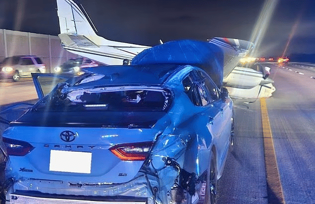 Light aircraft crash-lands on Toyota Camry Car in moving traffic on Florida highway