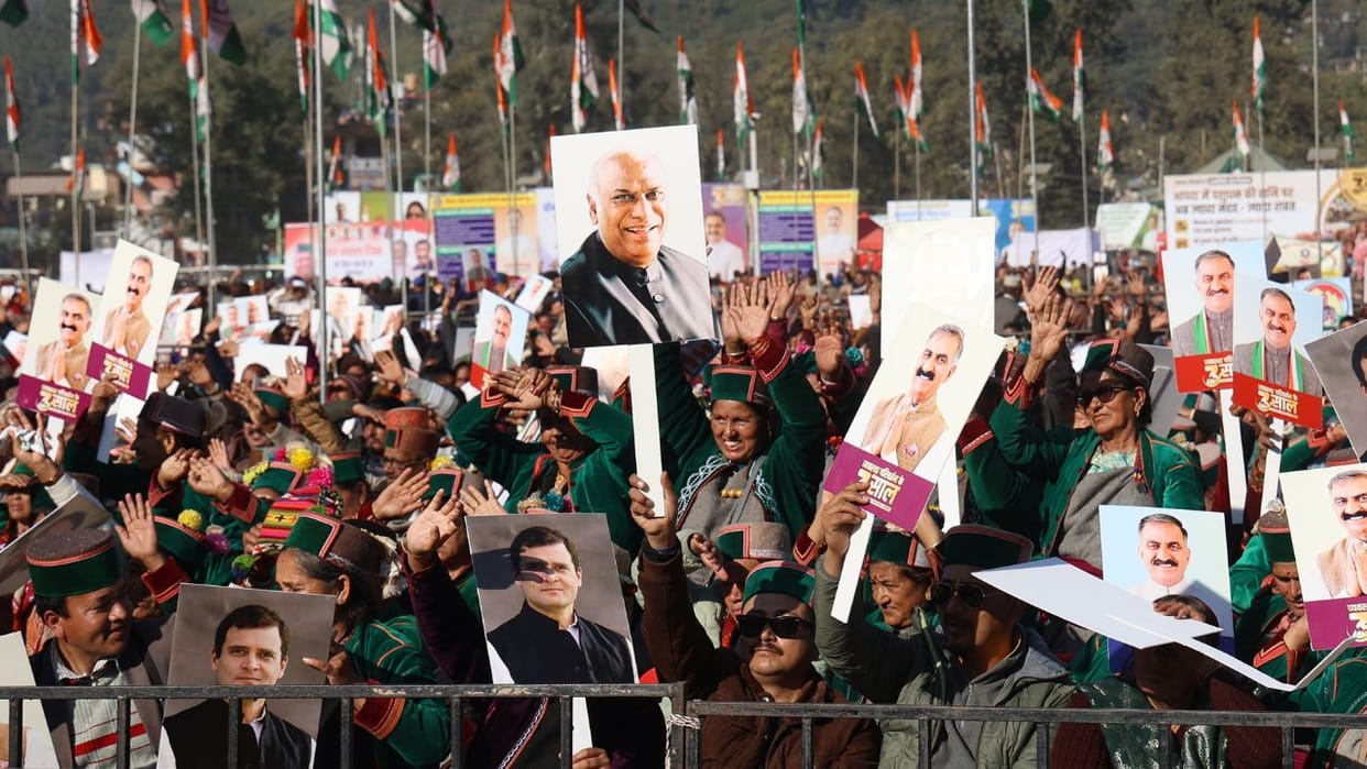 Mandi Sukhu Govt Rally 2027 assembly elections has been sounded from Chhoti Kashi