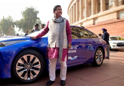 Hydrogen Fuel-Cell EVs Key to India’s Clean Future, Says New and Renewable Energy Minister Pralhad Joshi