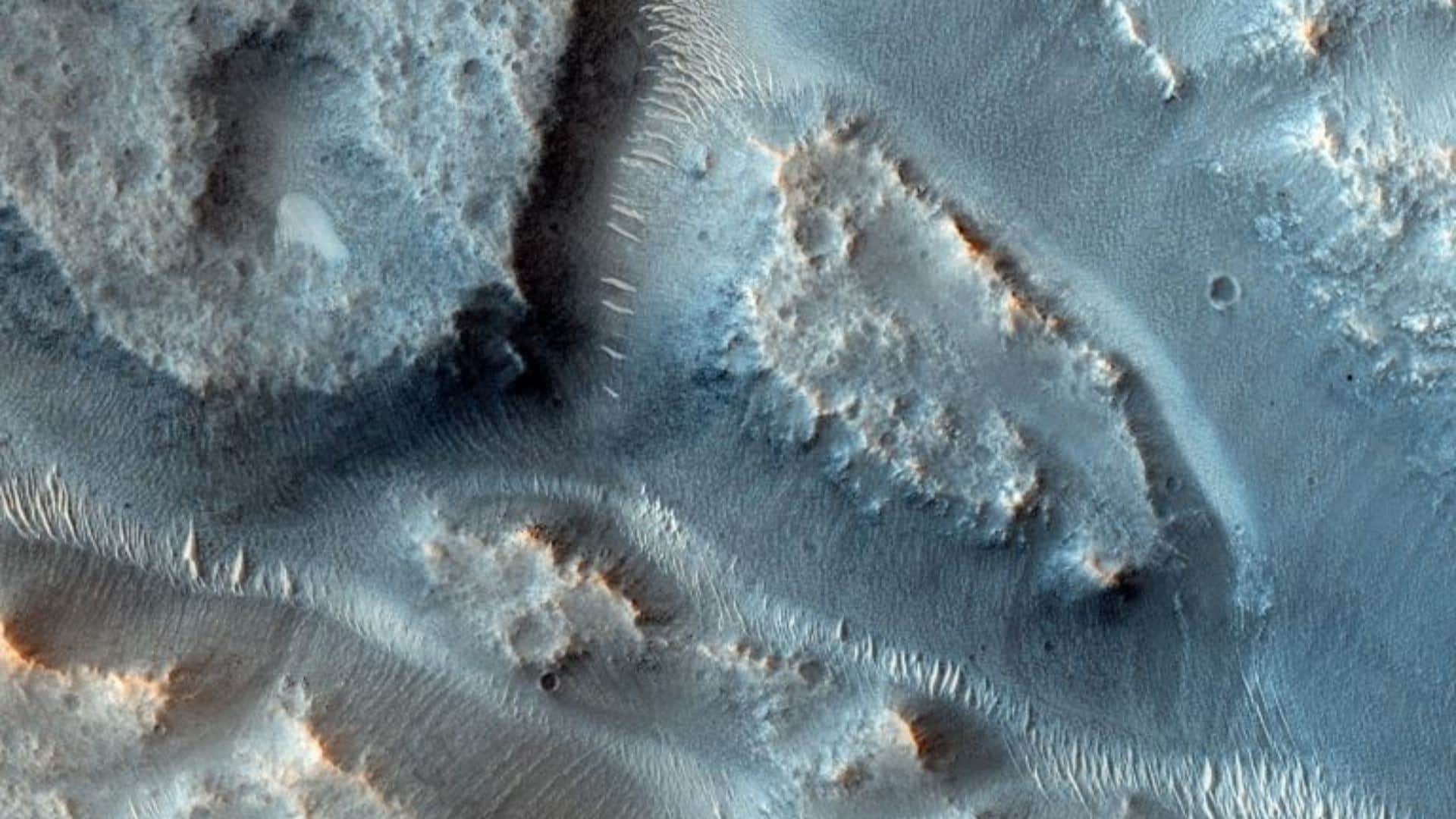 large river system mapped on mars for first time outlining 16 expansive drainage system study
