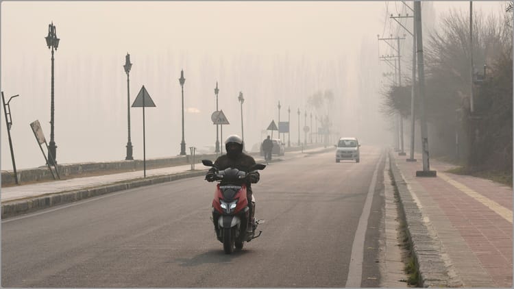 Punjab Weather: अगले तीन दिन तेज हवाओं का अलर्ट, कोहरे से मिली राहत पर ठिठुरन बरकरार