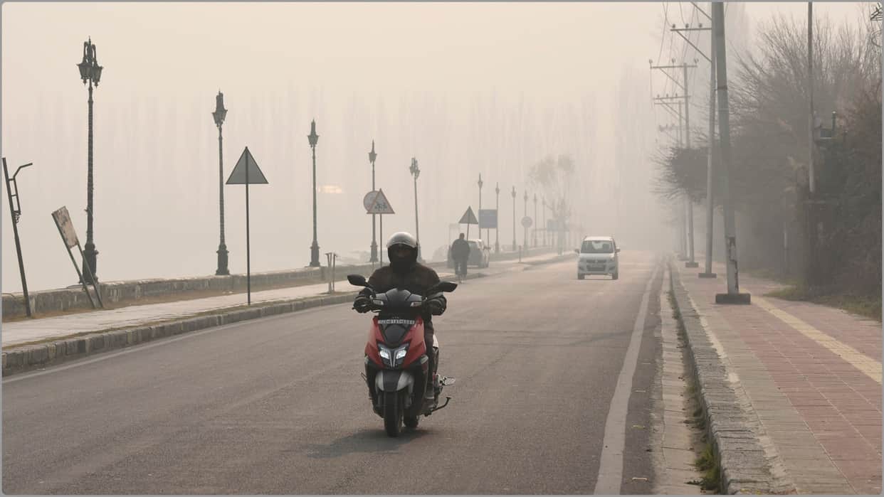 Punjab Weather Alert for strong winds for next three days