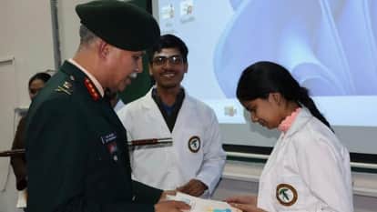 Lieutenant General Ajay Chandpuria visited PIMS Jalandhar