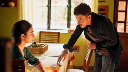 Saali Mohabbat movie Review radhika apte divyendu sharma anurag kashyap