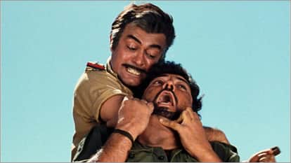 Sholay The Final Cut Watch This Iconic Cult Film For Dharmendra And A Lifetime Memory Gabbar Owns The Screen