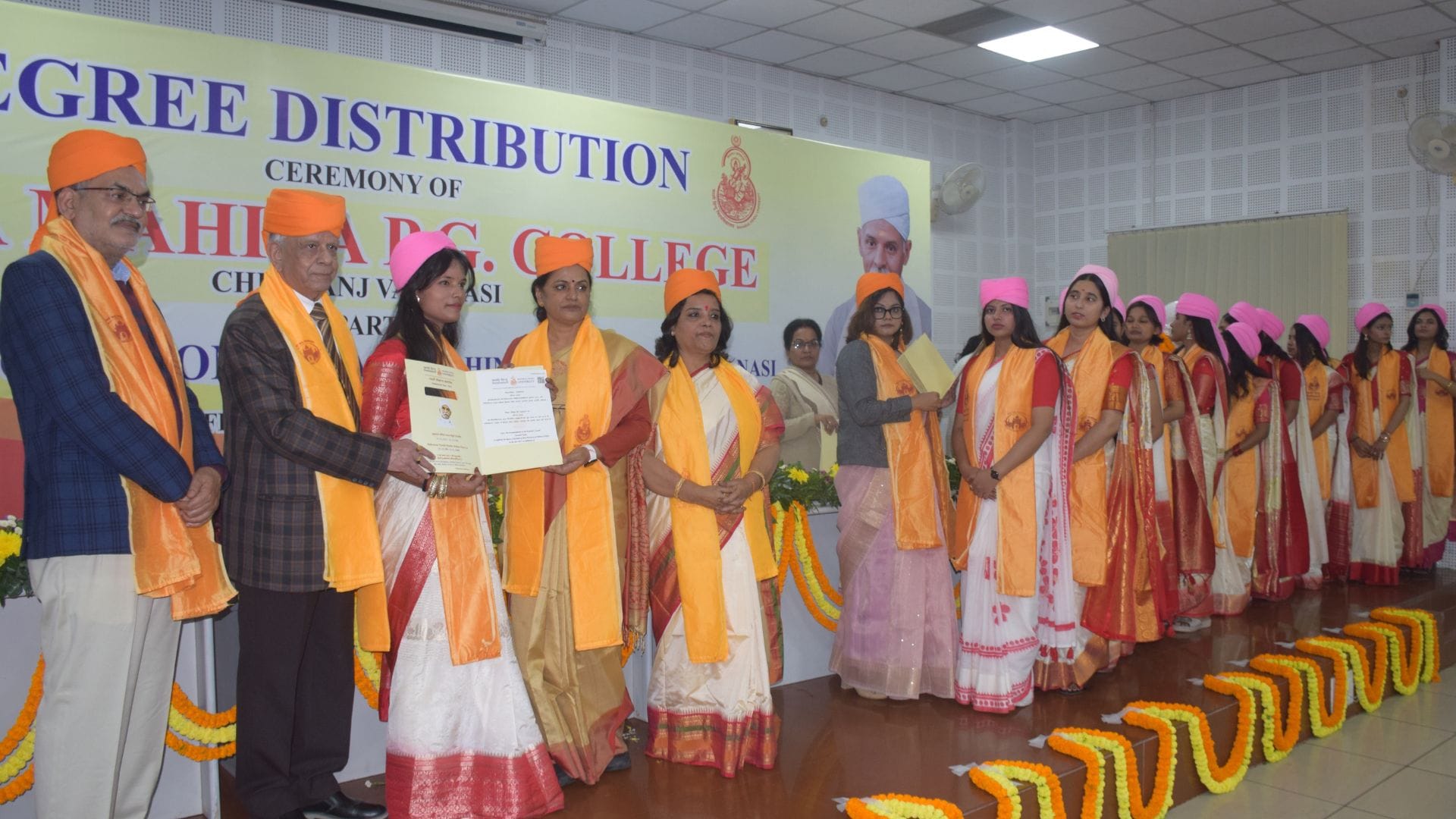 BHU Convocation 20 female students and 9 male students received gold medals from main stage