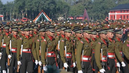 IMA POP Dehradun: युवा अफसरों ने ली देश की हिफाजत की सौगंध..अनुशासन और गर्व का ऐतिहासिक पल, देखे ये तस्वीरें IMA POP Dehradun 157th Passing Out Parade Young officers story of success and struggle Watch photos