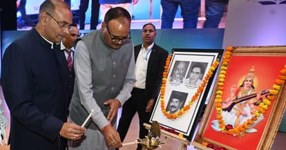 Kanpur Amar Ujala Teacher Award VC says Teachers should understand the challenges learn new technologies