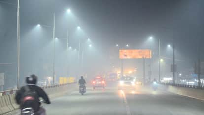Bareilly-Mumbai flight cancelled for the second time due to dense fog
