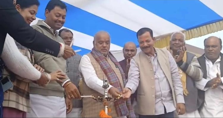 Bihar News: बिहार की हर ग्राम पंचायत में खुलेगा जीविका दीदी बैंक, मंत्री श्रवण कुमार का बड़ा ऐलान