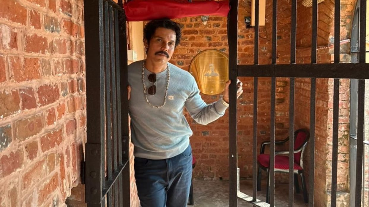 Randeep Hooda revisits cellular jail share photos and write post about Veer Savarkar