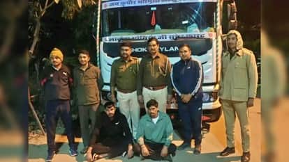 Sirohi News: Liquor worth 70 lakhs being smuggled to Gujarat hidden in sacks of rice seized 2 accused arrested
