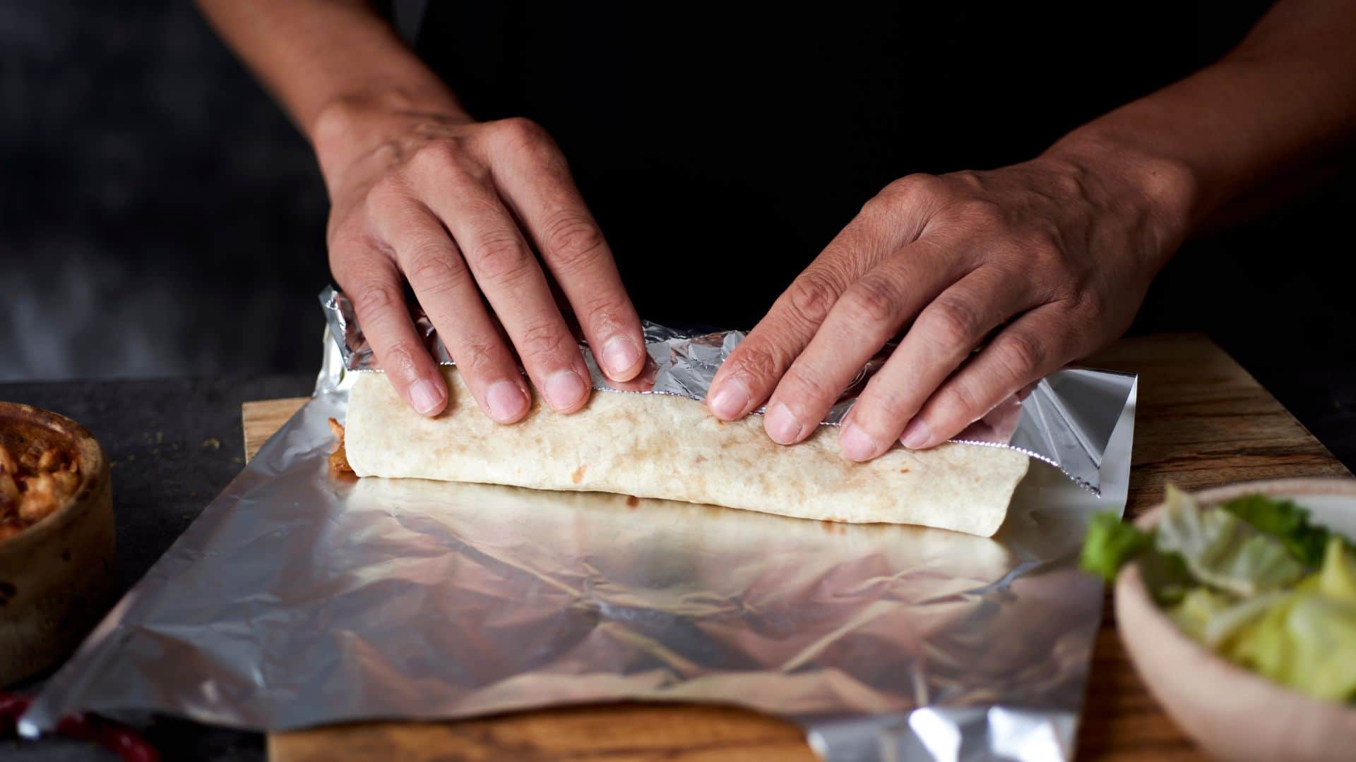 If you also pack food in aluminum foil, then definitely know its disadvantages