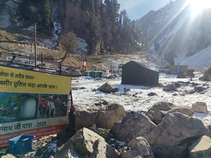 Snowfall in many areas of Kashmir including the Amarnath Yatra route