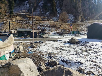 Snowfall in many areas of Kashmir including the Amarnath Yatra route