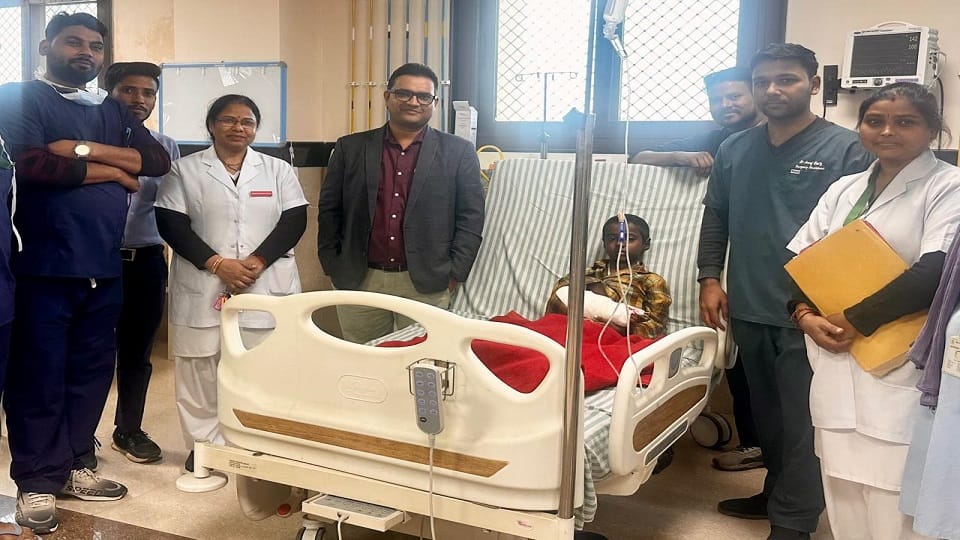 Doctors performed five hour operation and saved child hand from being amputated