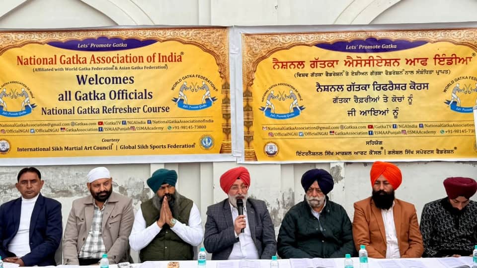 फेडरेशन के पदाधिकारी।