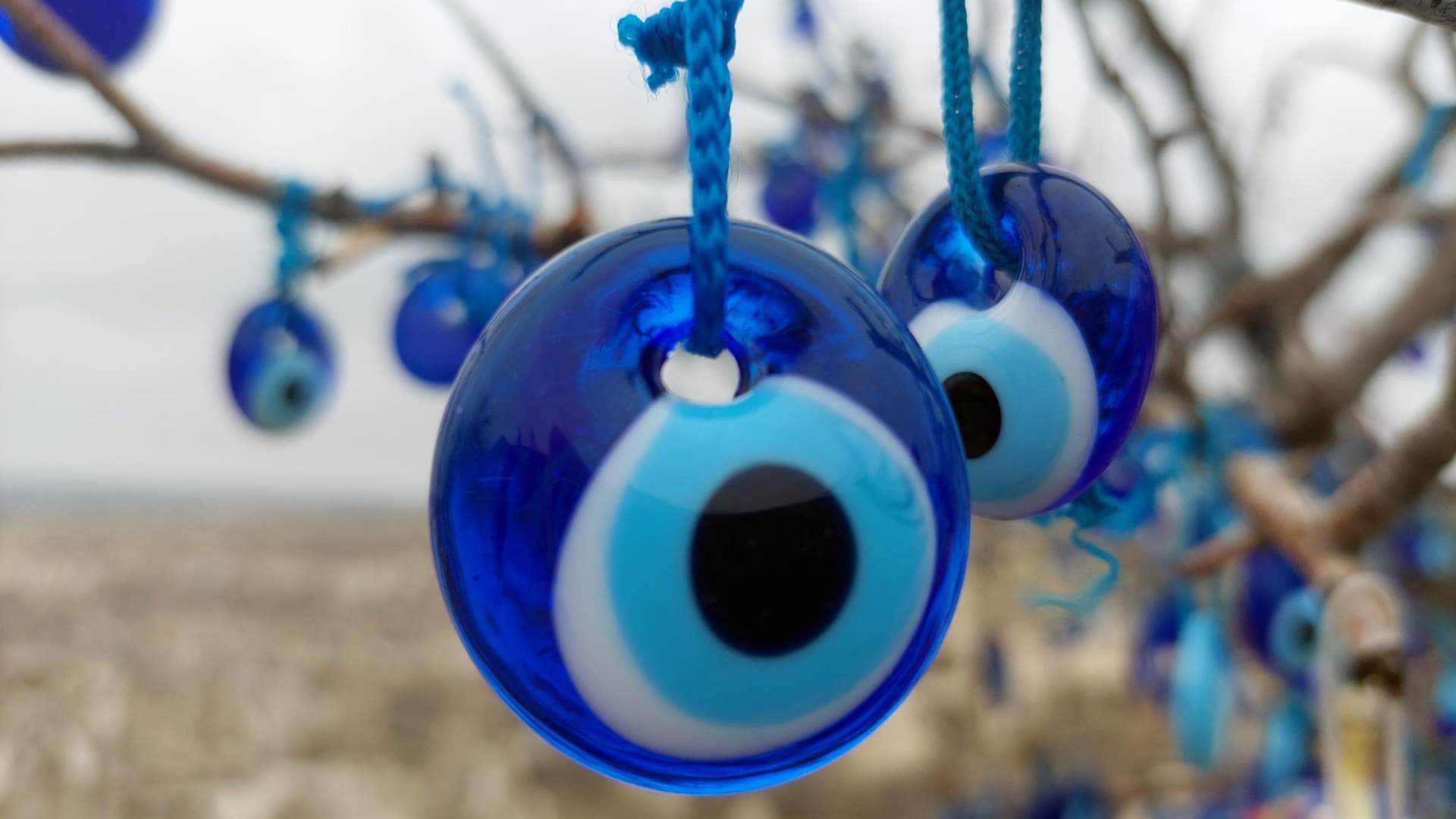 Feng Shui Tips For Evil eye protection for home put on the main door