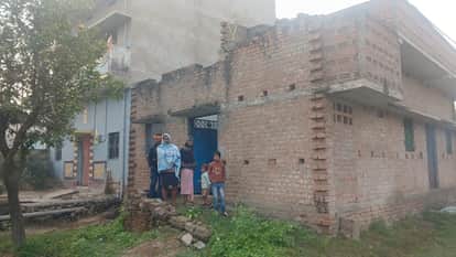 Bihar Patna News: Theft in the house of a retired FCI employee in Lalitpur village