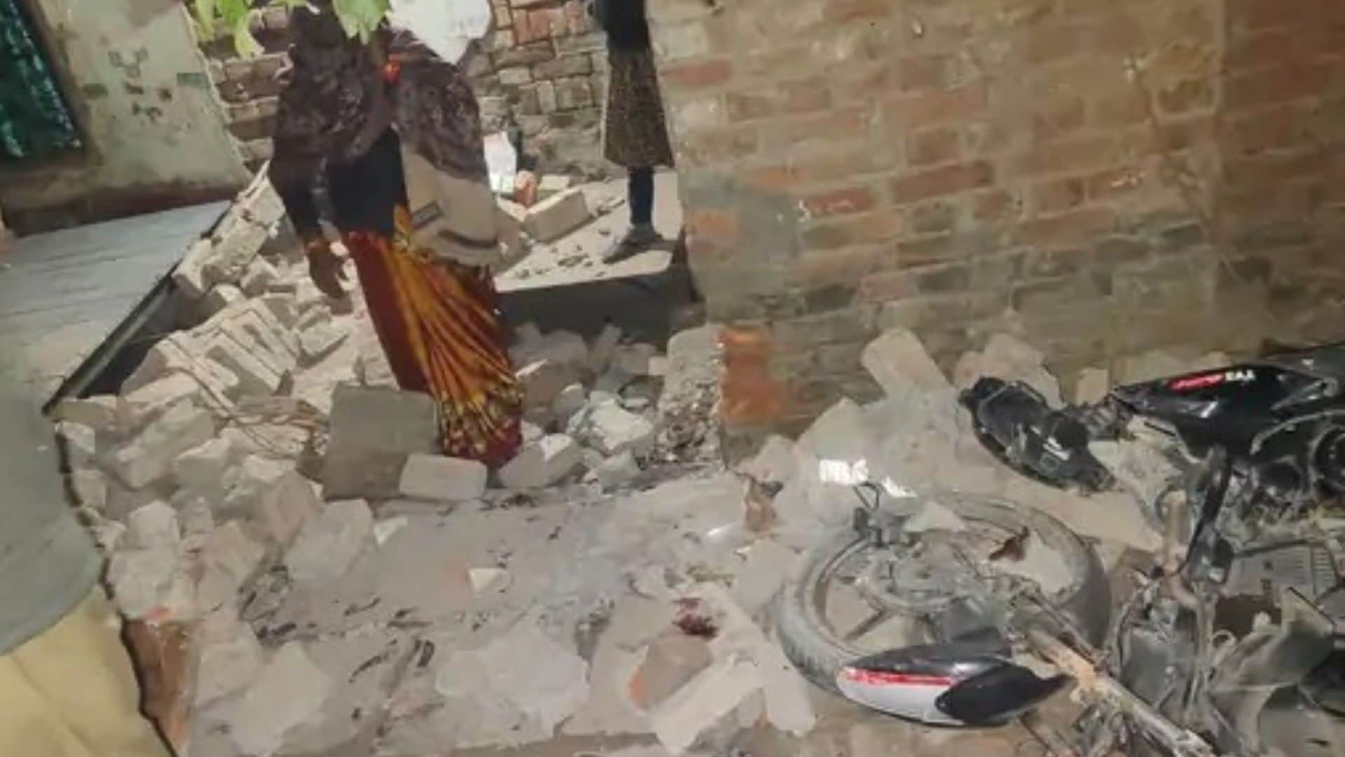 हादसे के बाद क्षतिग्रस्त बाइक