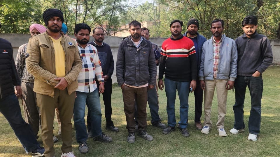 Gangsters are extorting 1500 rupees every month from laborers working in Bathinda