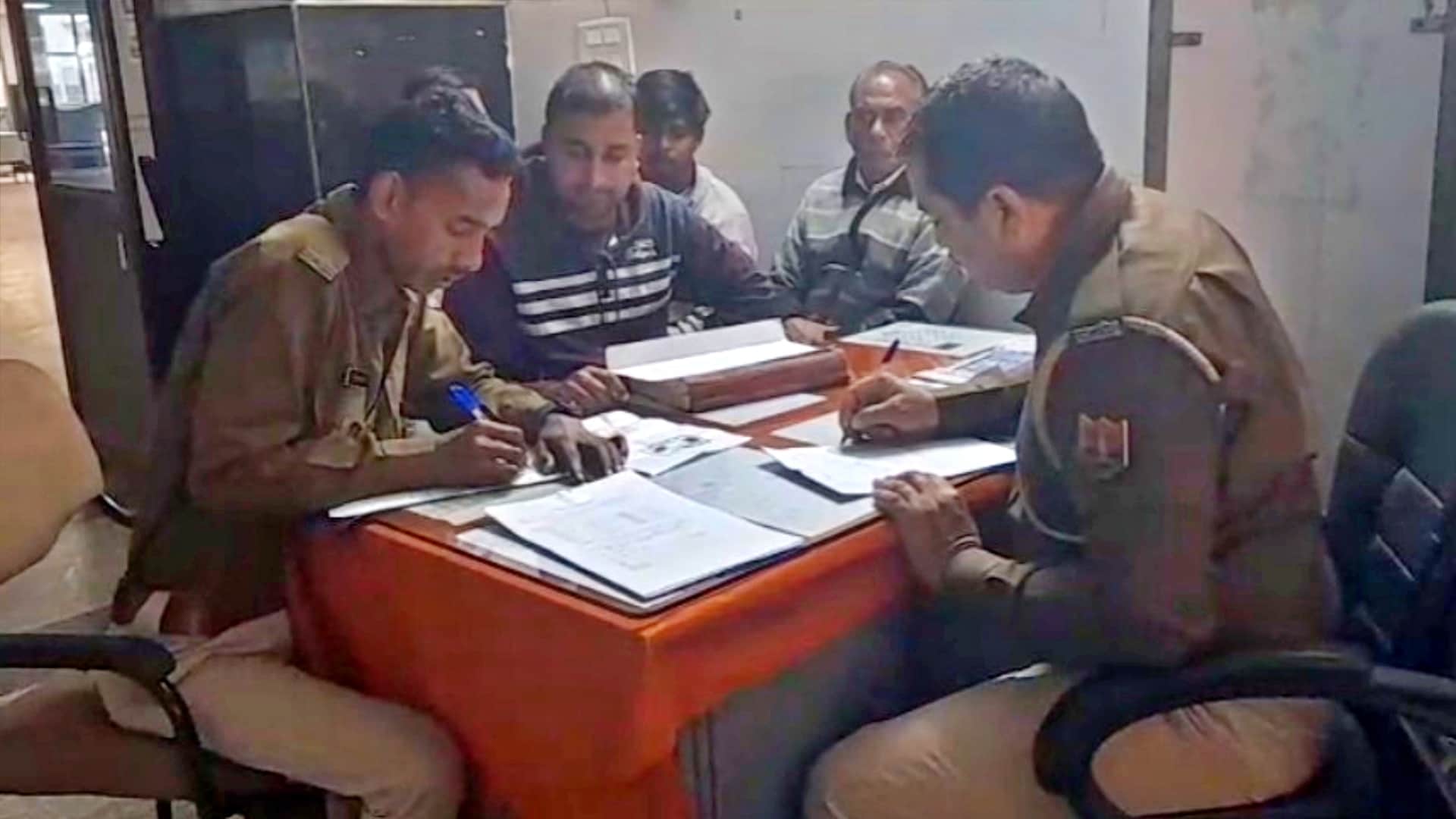 जांच में जुटी पुलिस