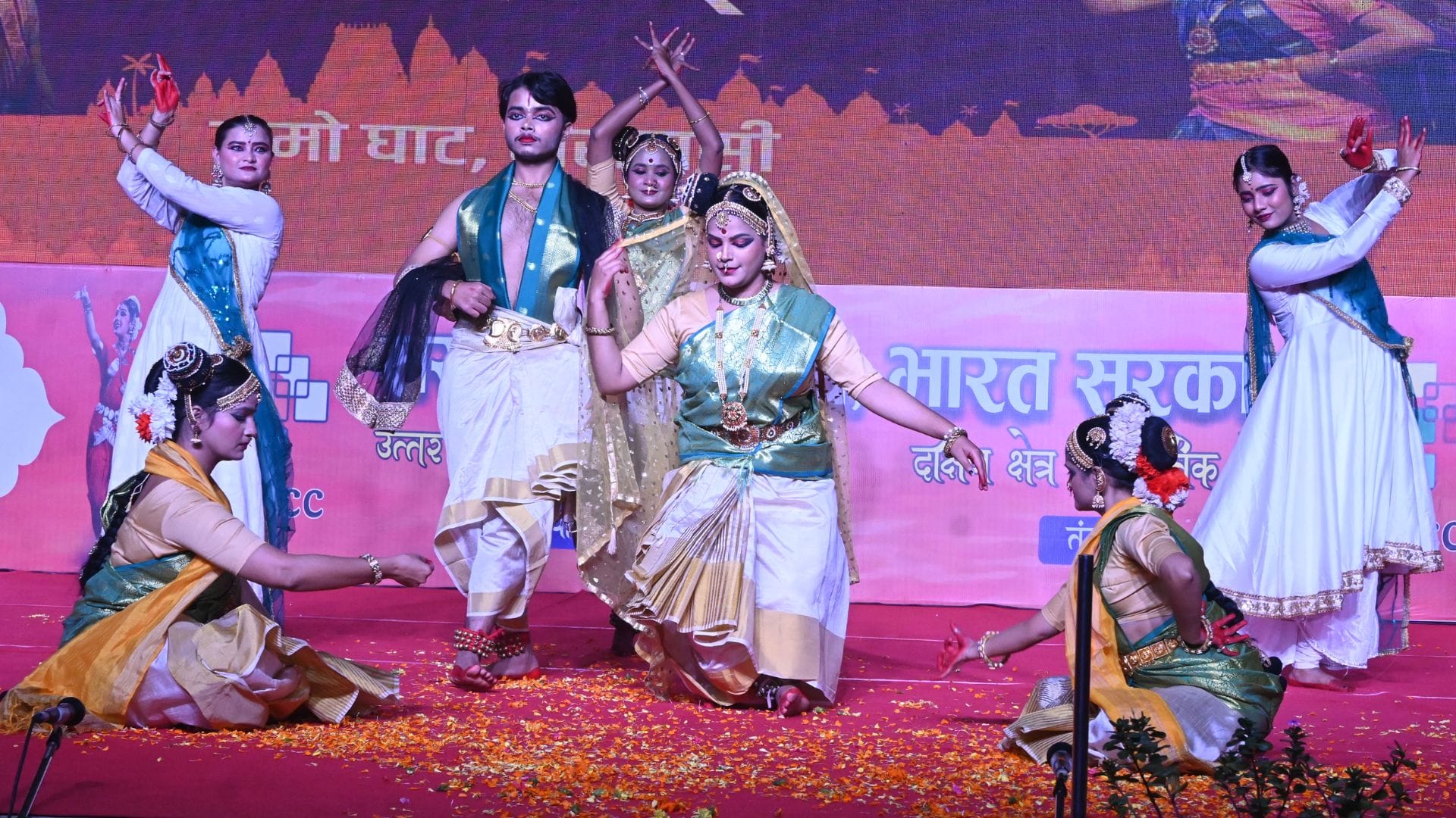 Kashi-Tamil cultural presentations enthralled audience at Namo Ghat in Kashi Tamil Sangamam in varanasi