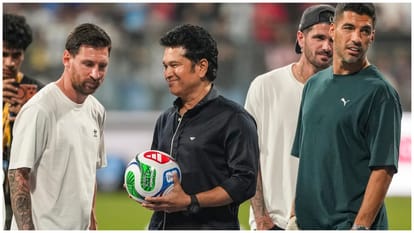 ‘Are Your Lungs Insured?’ Smoggy Delhi Welcomes Lionel Messi as GOAT India Tour Reaches Final Stop