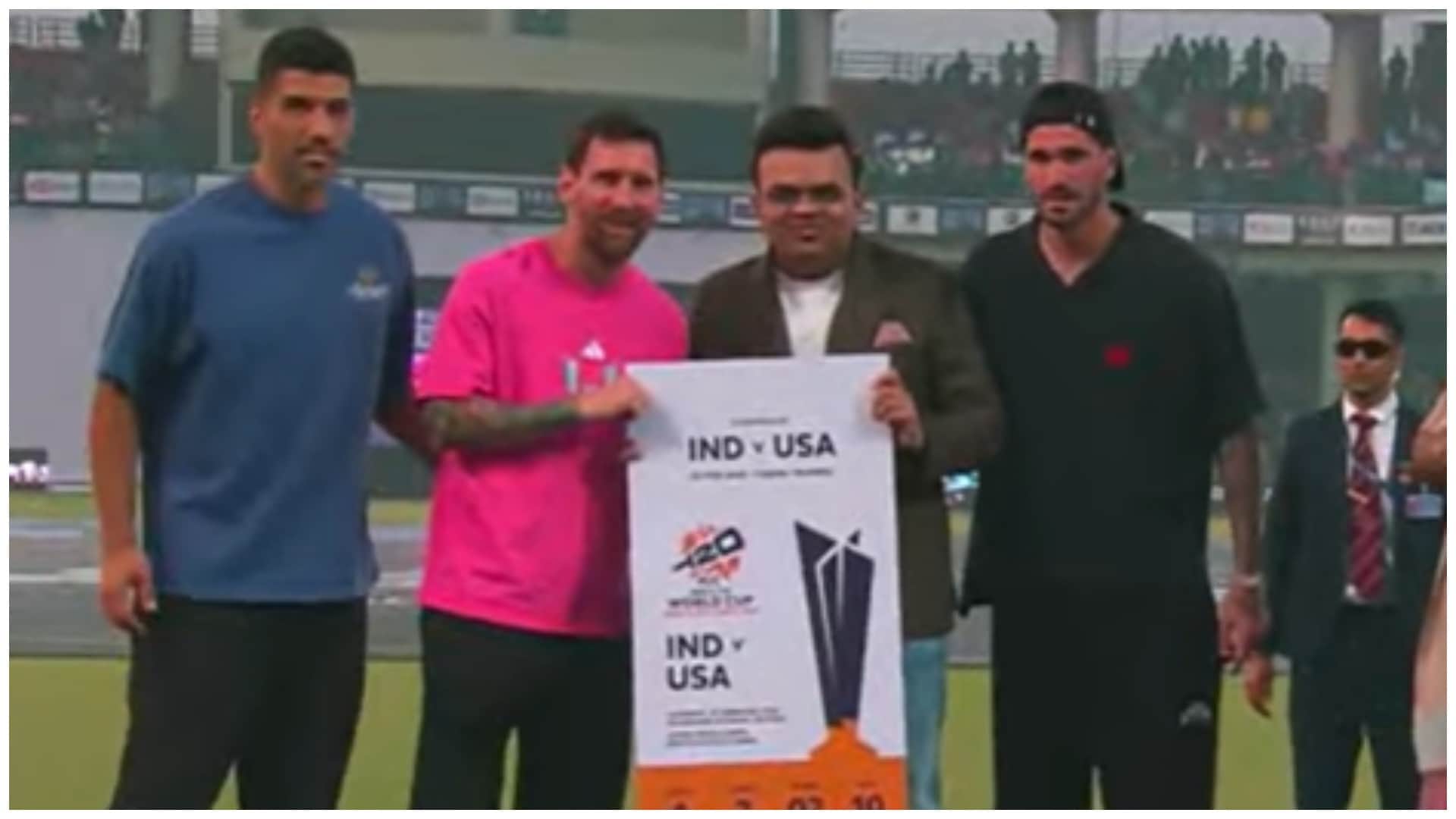 मेसी को टी20 विश्व कप 2026 की टिकट देते जय शाह