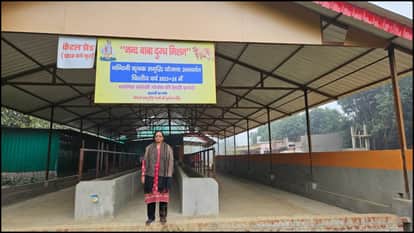 UP Govt's Nandini krishak samriddhi yojana 2025 gorakhpur Indu Singh Success Story in hindi