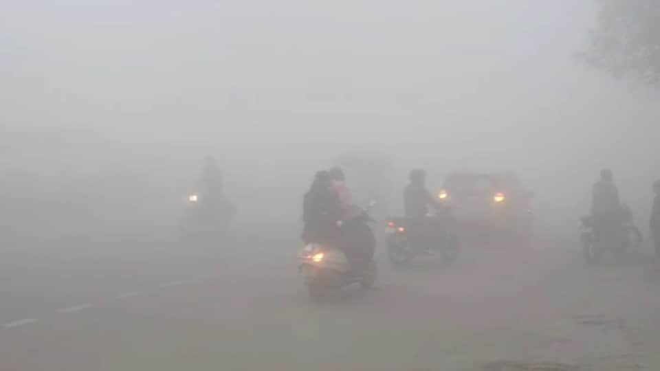 Due to dense fog visibility zero flights could not land in Amritsar airport Punjab weather update