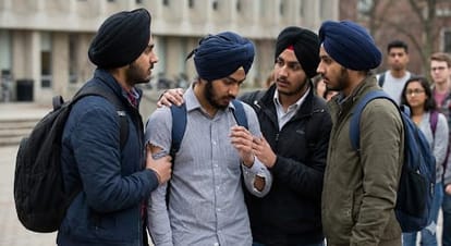 सिख छात्र से अभद्रता