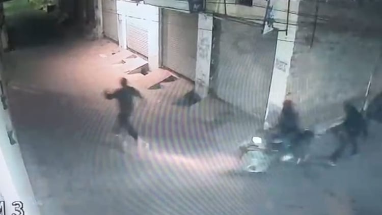 बरनाला में लूट:ड्यूटी पर तैनात निगम इंस्पेक्टर को दो नकाबपोश बदमाशों ने ...