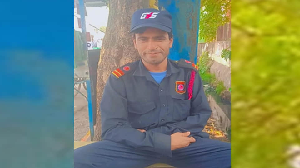 युवक की फाइल फोटो