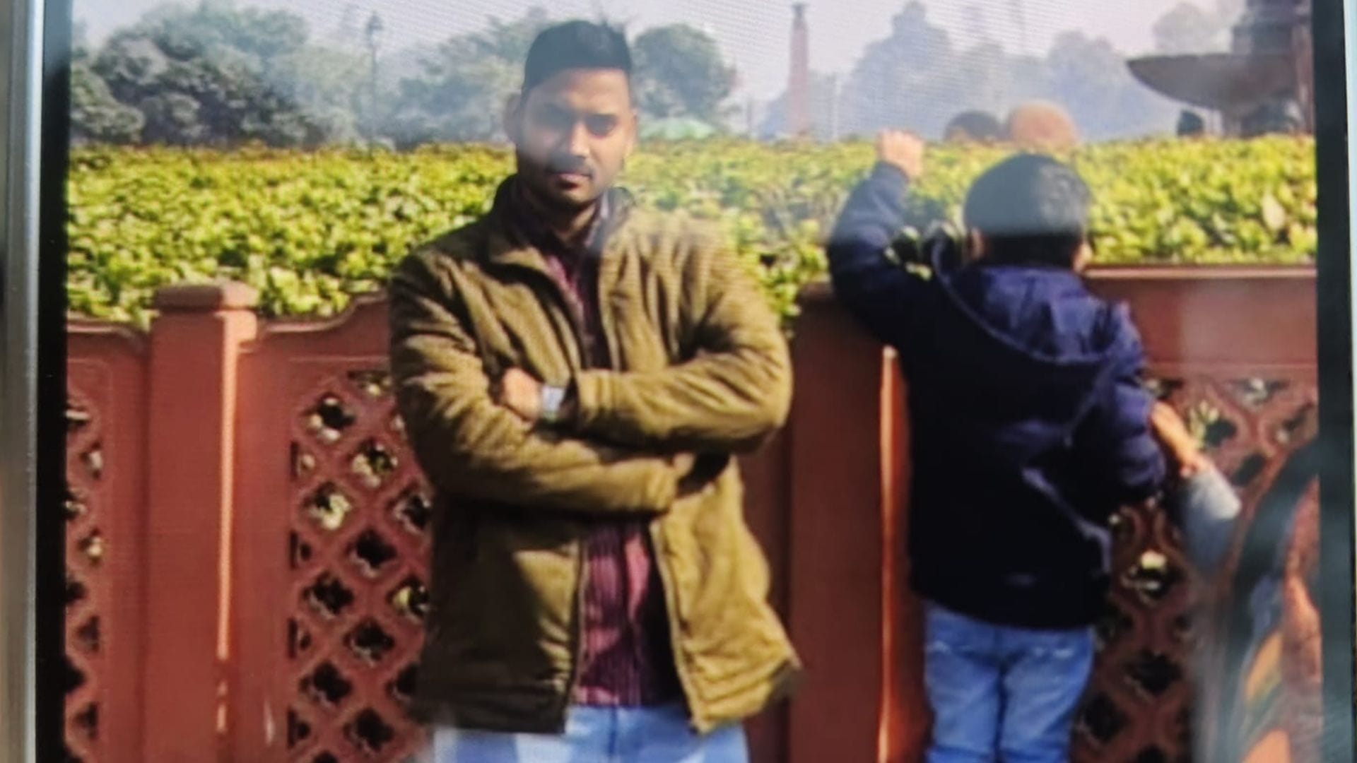 jaunpur double murder accused called his sister and told her Dad and Mom have gone somewhere